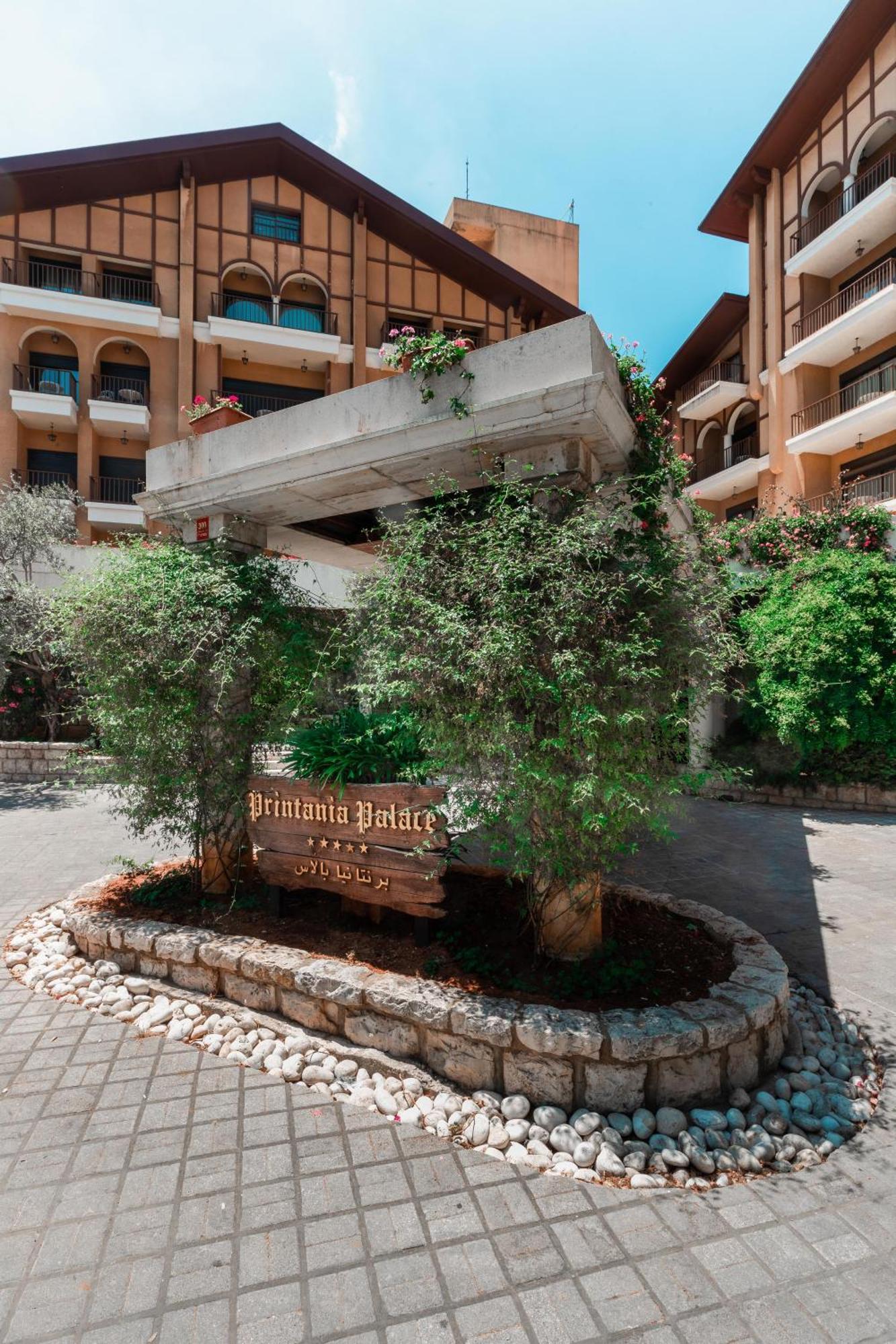 Printania Palace Hotel Brummana Exterior foto